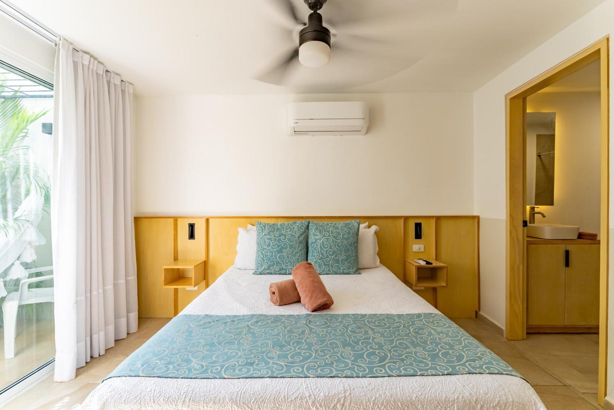 Bed Away Studios Cancún Exterior foto