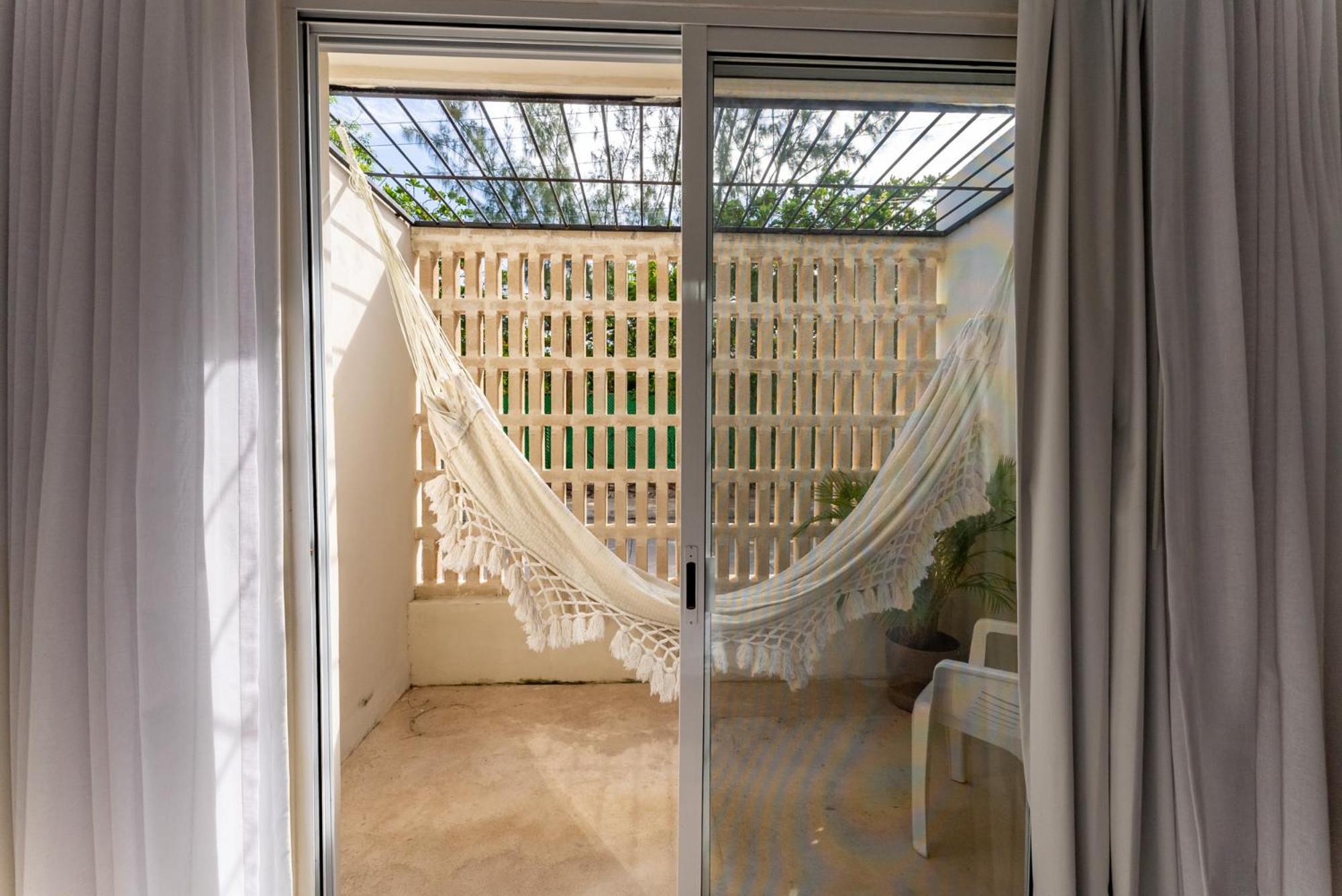 Bed Away Studios Cancún Exterior foto